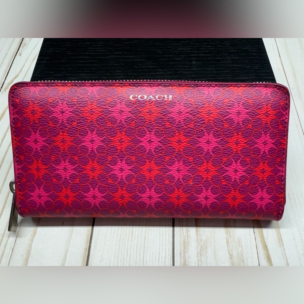 Coach Waverly Signature Accordion Zip Around Coated Canvas Wallet